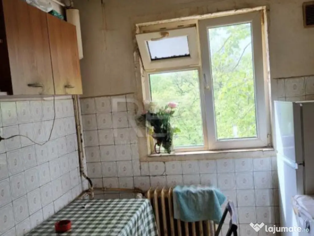 2 camere, 4/4, 49mp-Drumul Taberei-Mall Plaza 