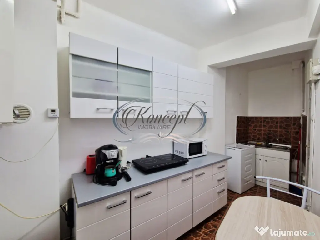 Apartament decomandat, zona Facultatii de Litere 