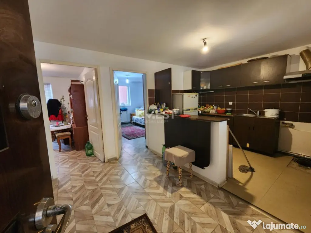 CASA 3 CAMERE , POSIBILITATE SCHIMB CU APARTAMENT 2 CAMERE 