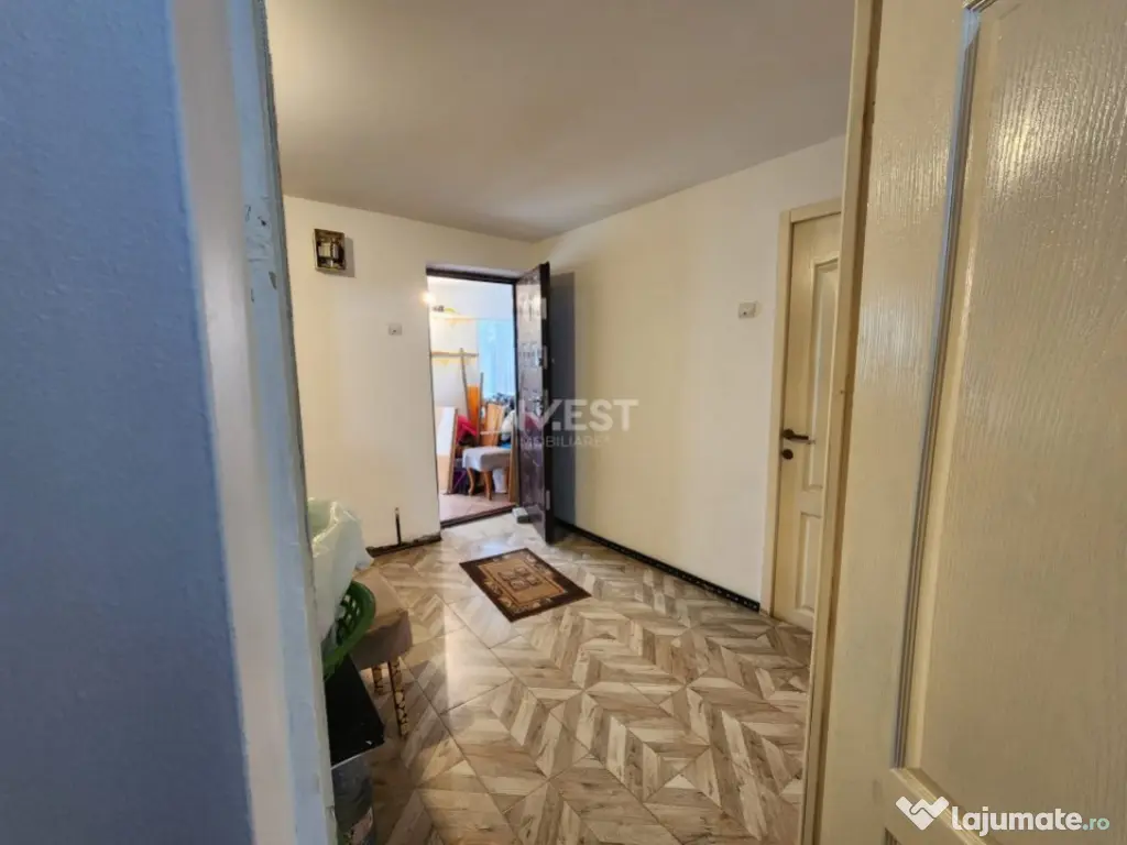 CASA 3 CAMERE , POSIBILITATE SCHIMB CU APARTAMENT 2 CAMERE 