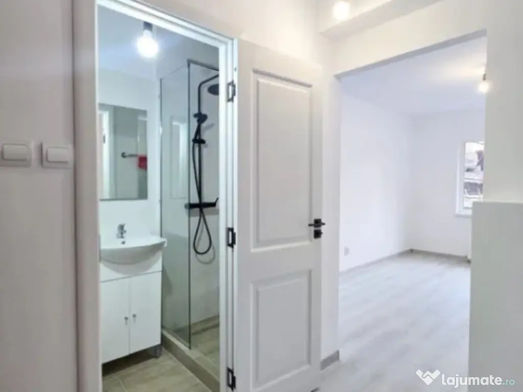 Garsoniera semidecomandata - zona Noua 