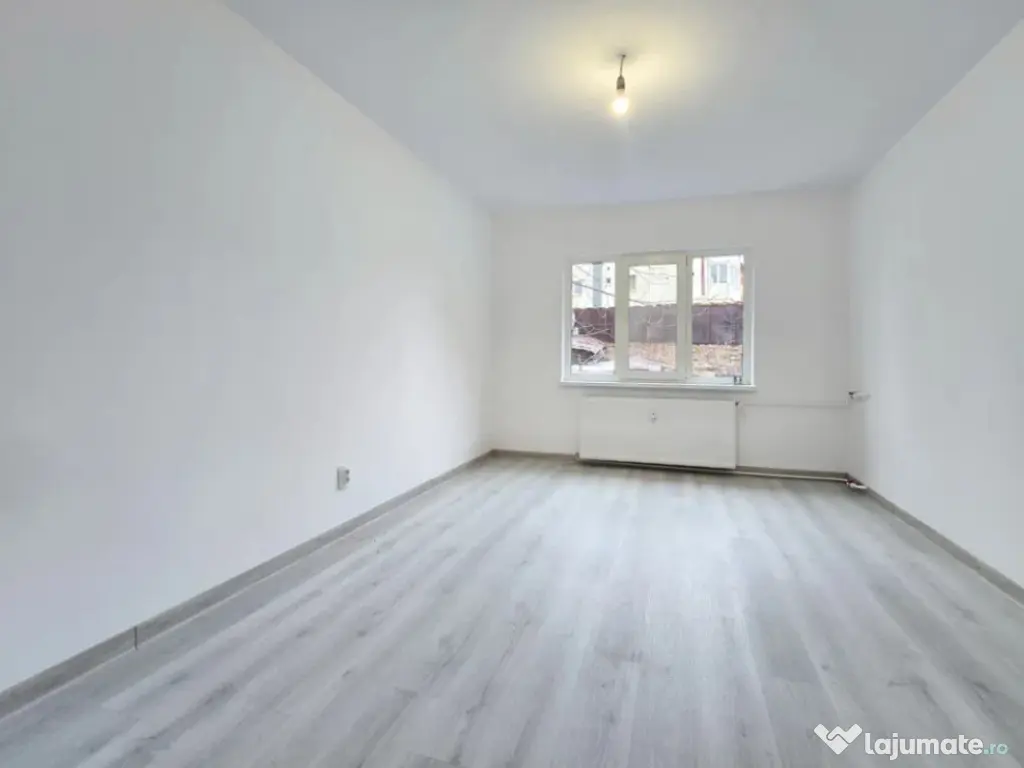 Garsoniera semidecomandata - zona Noua 