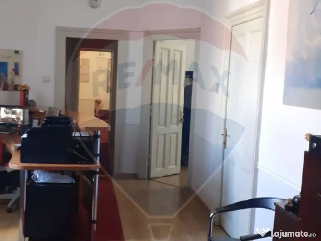 Casă D+P+E+M | 816 mp utili, 5 locuri parcare, Regina Maria 