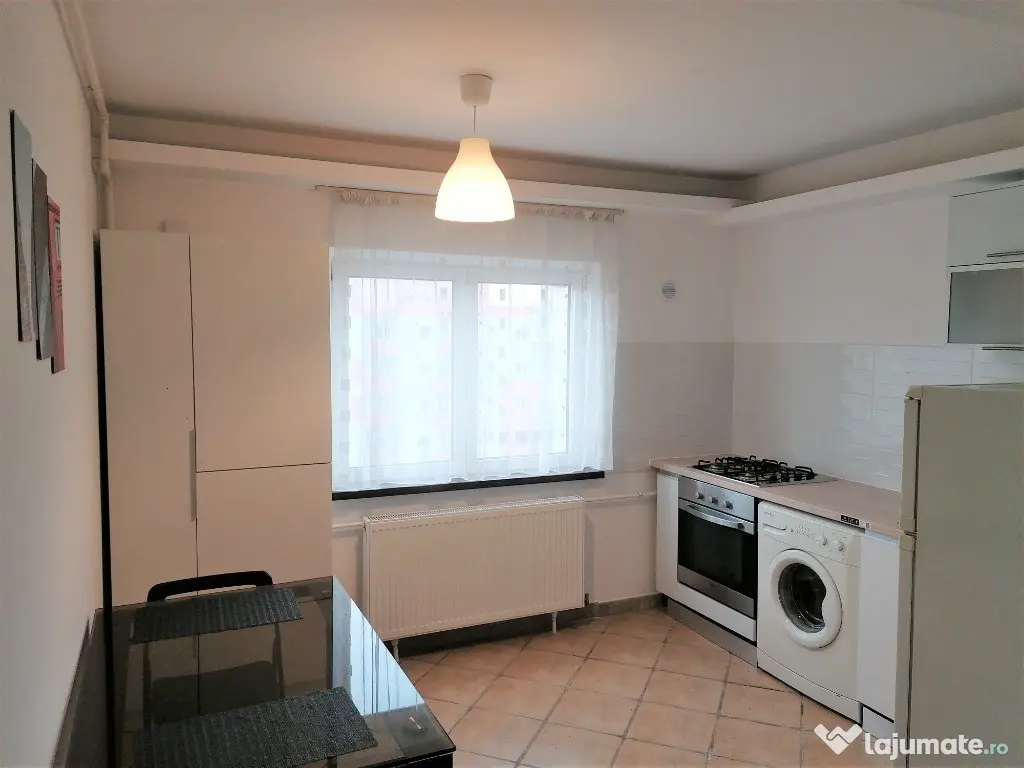 13 Septembrie / Garsoniera Bloc Mixt / Particular 