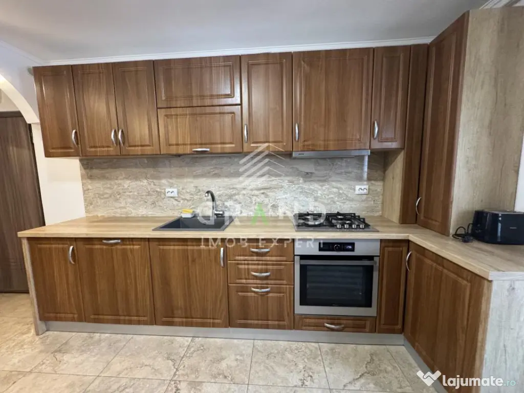 OPORTUNITATE! 3 CAMERE DECOMANDATE | DRESSING | BALCON | MĂ 