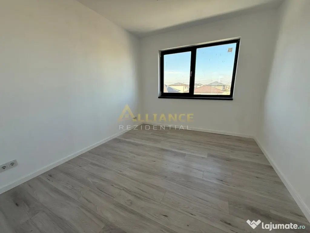 Vila individuala ~ 4 camere 2 bai ~ pod ~ pompa de caldura ~ 