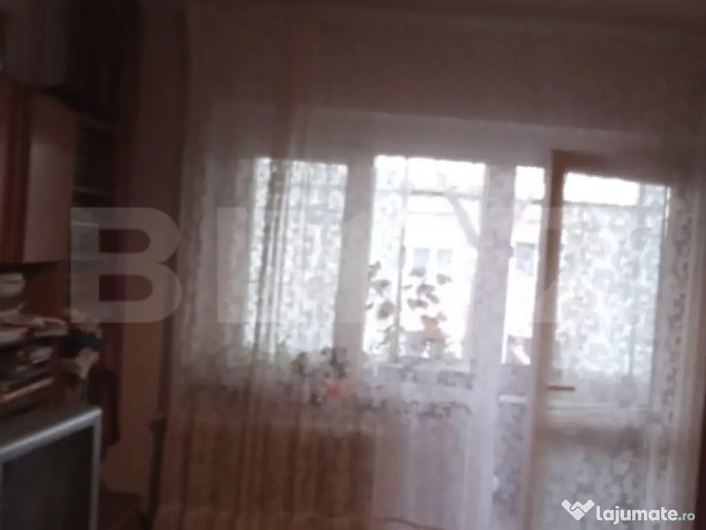 Apartament 2 camere decomandat 