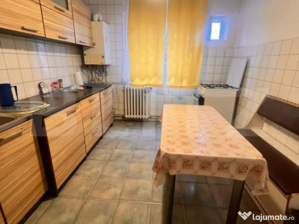 Apartament 2 camere decomandat