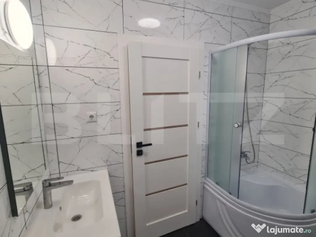 Apartament cu 3 camere, 72 mp, incalzire in pardoseala, parc 