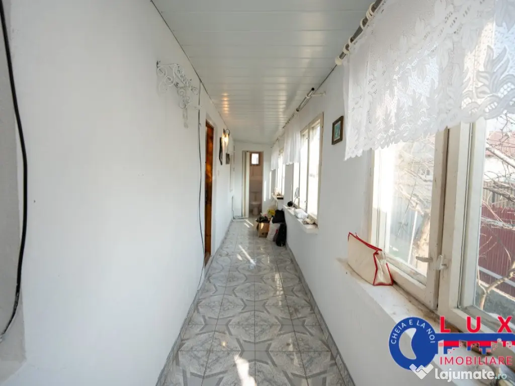 ID 6293 EXCLUSIVITATE Casa la sol - Strada Luminitei 