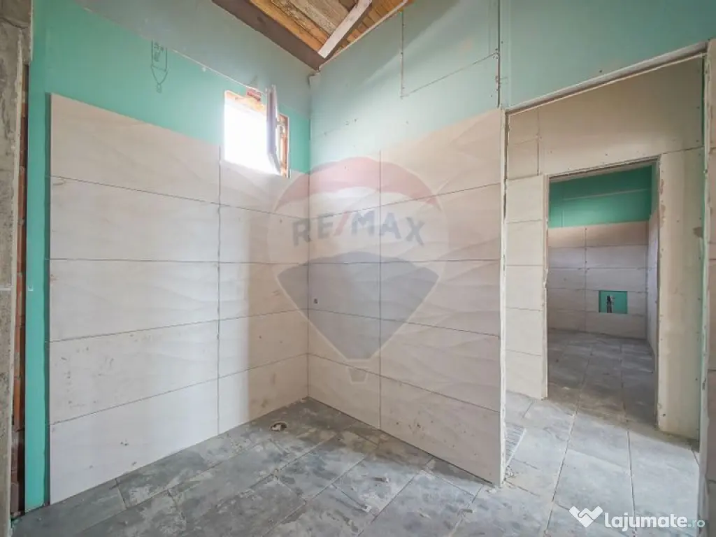 Comision 0%-Cladire versatila 14 camere-Multiple utilizari 