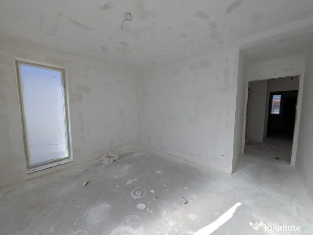 Casă nouă 3 dormitoare, panouri fotovoltaice, garaj - Dumitru Mocanu 