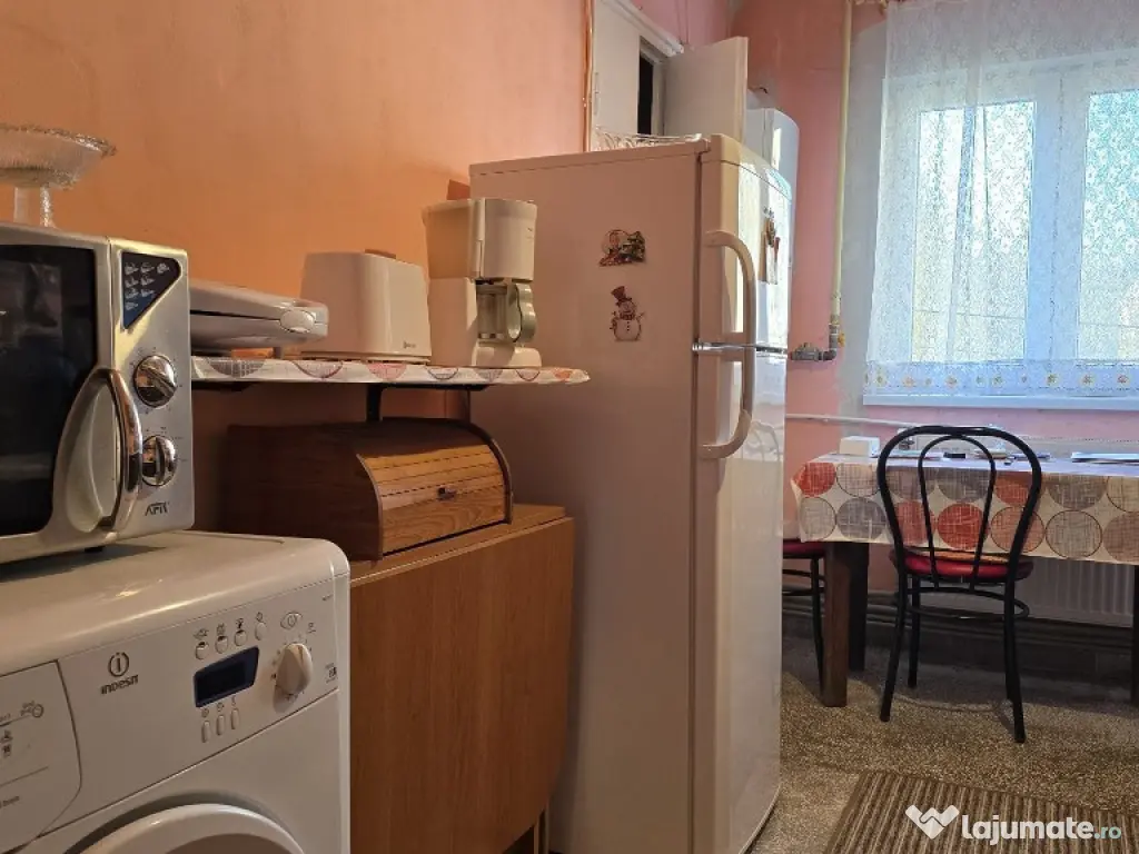 Apartament 2 camere decomandate in Deva, zona Iuliu Maniu, et. 1 