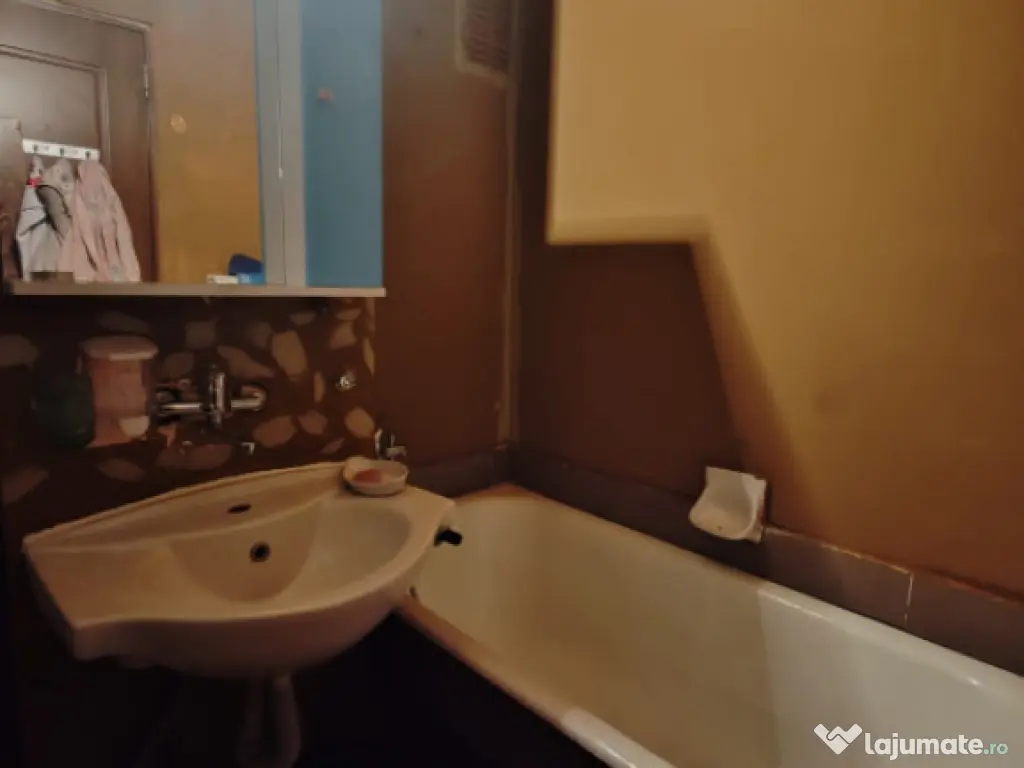 Apartament 2 camere decomandat | 50 mp | Zona Gării | Mobil 