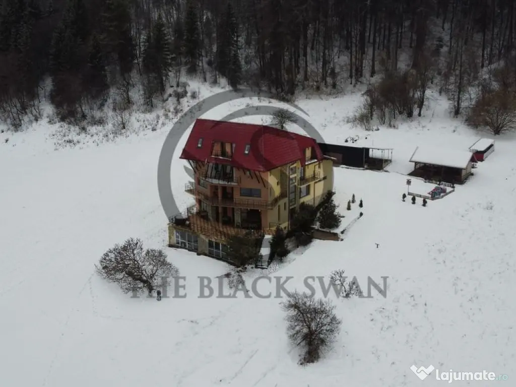 Pensiune la cheie de vanzare | 10 camere | Sacele, Brasov... 