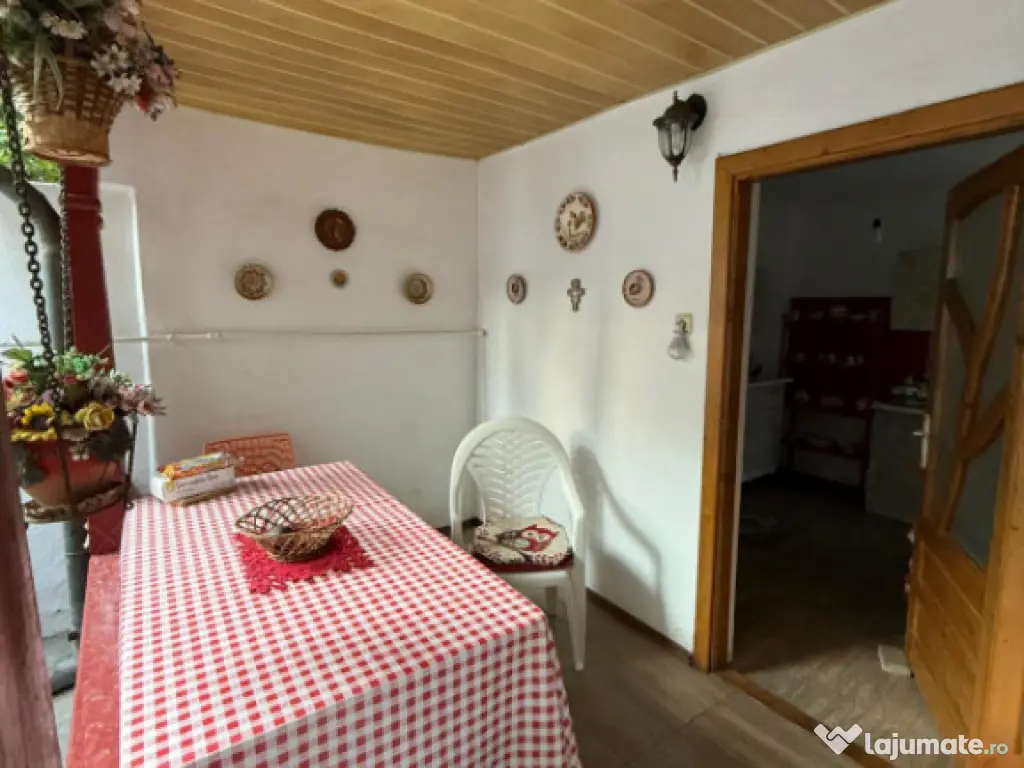 Casa zona centrala, teren 800 mp 