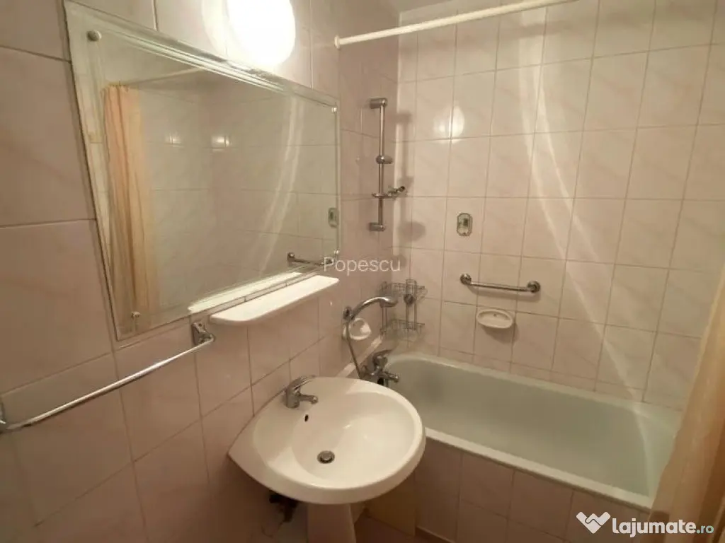 Unirii camera de comert etaj 1 