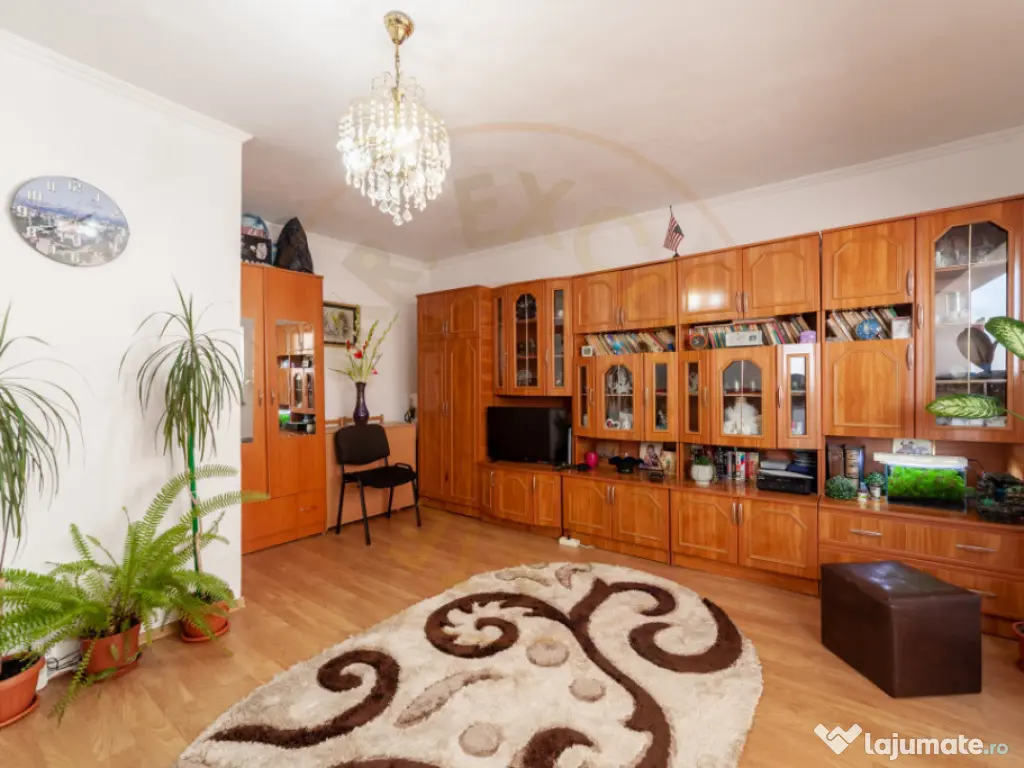 Apartament 3 camere, etaj 3/4, Gavana 