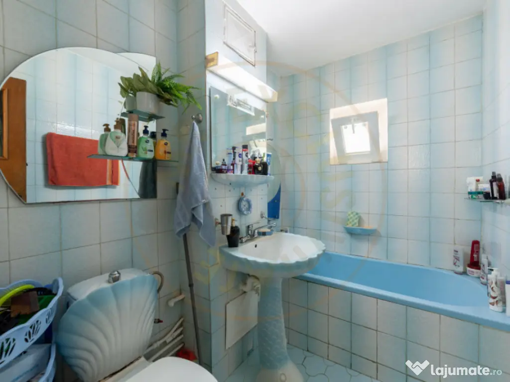 Apartament 3 camere, etaj 3/4, Gavana 