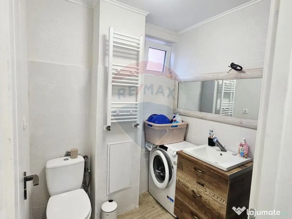 Apartament cu 2 camere de închiriat în zona Maratei 