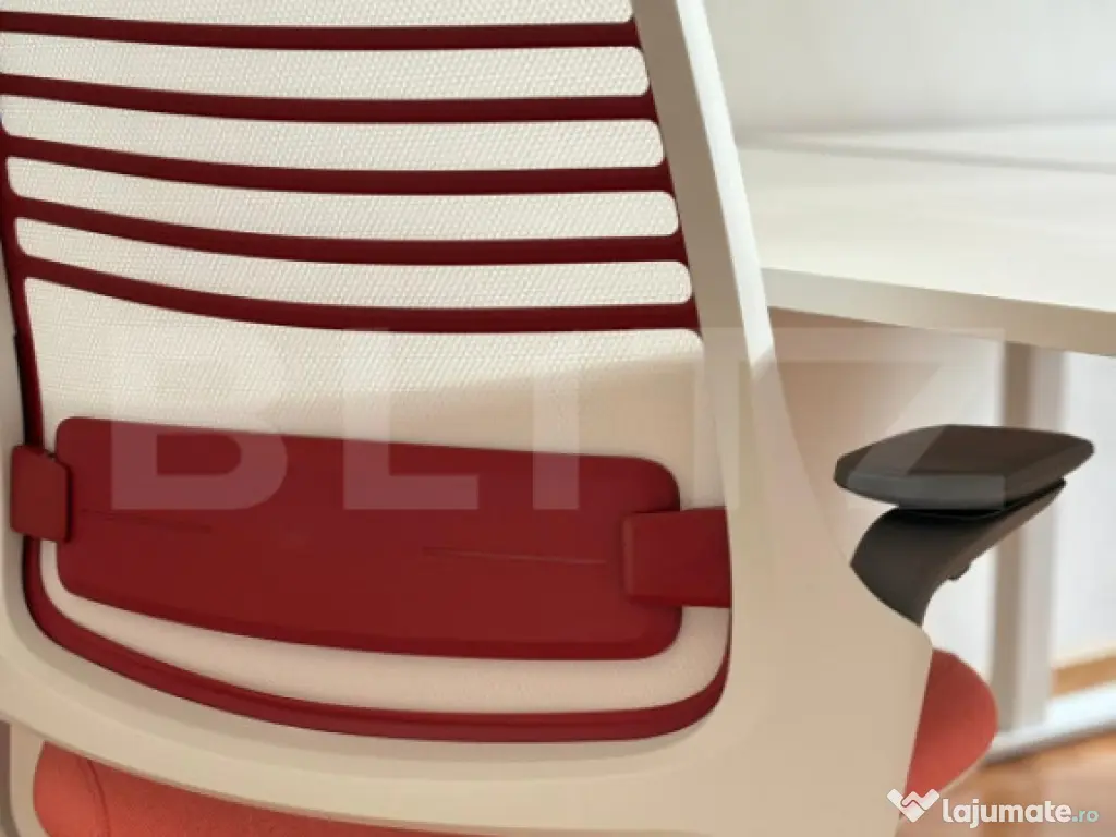 Birouri complet echipate de închiriat – Str. Horia, Braș 