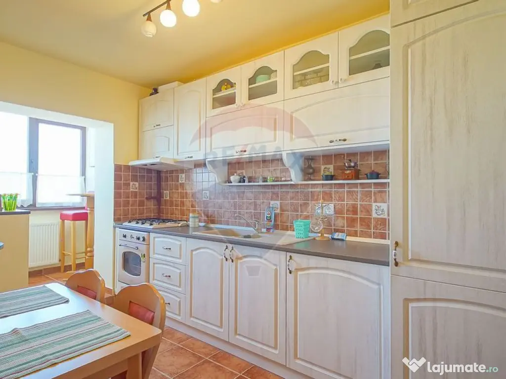 Apartament 3 camere cu personalitate, mobilat si utilat, ... 