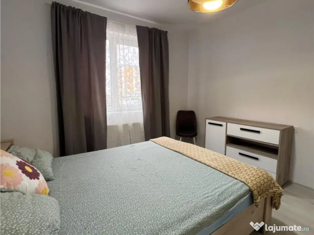 Apartament cu doua camere, Coresi Tractorul, Brasov 