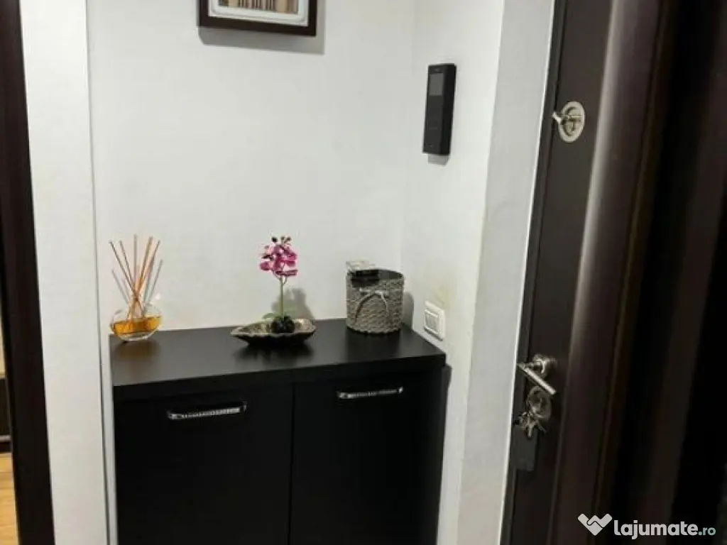 Km 5, apartament 2 camere de vanzare, gaze, mobilat, Constanta 