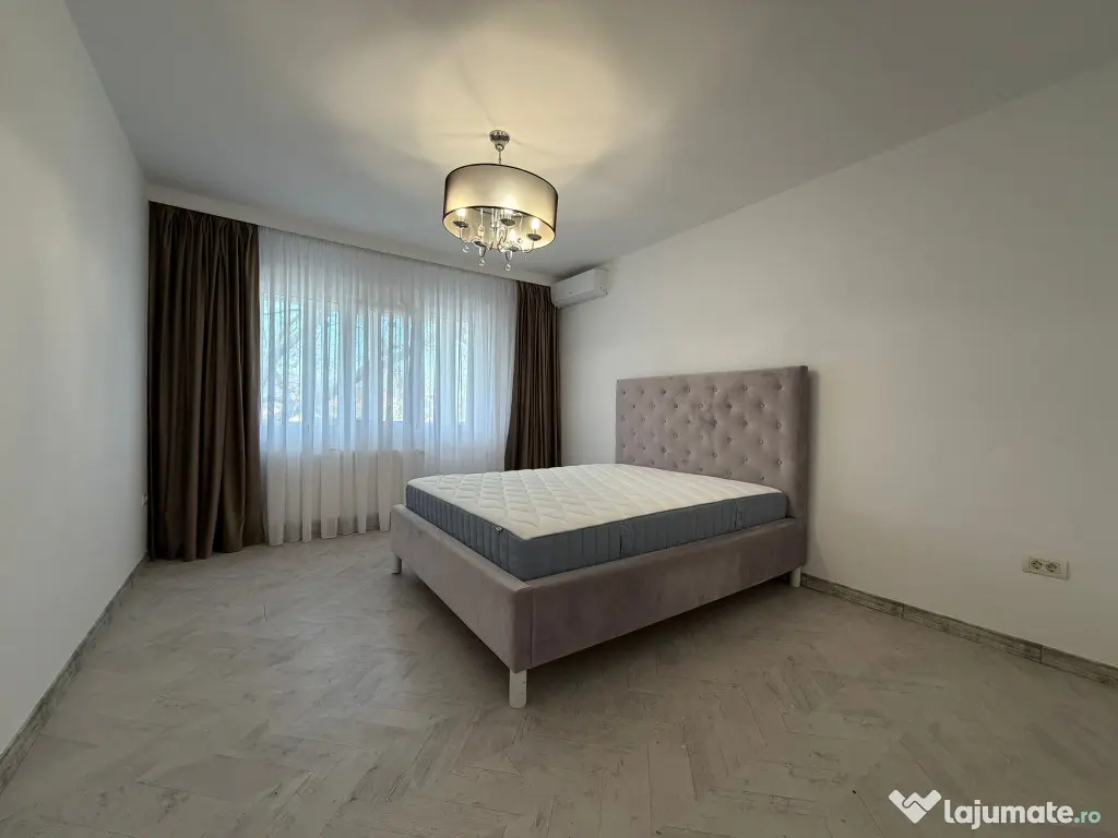 Bd.Aviatorilor 3 camere DECOMANDAT etaj 3/3 proprietar, renovat recent 