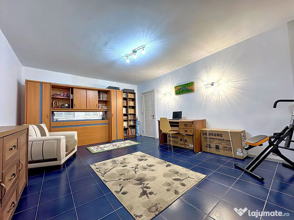 Sector 3 Calea Calarasilor Hyperion garsoniera Decomandat... 