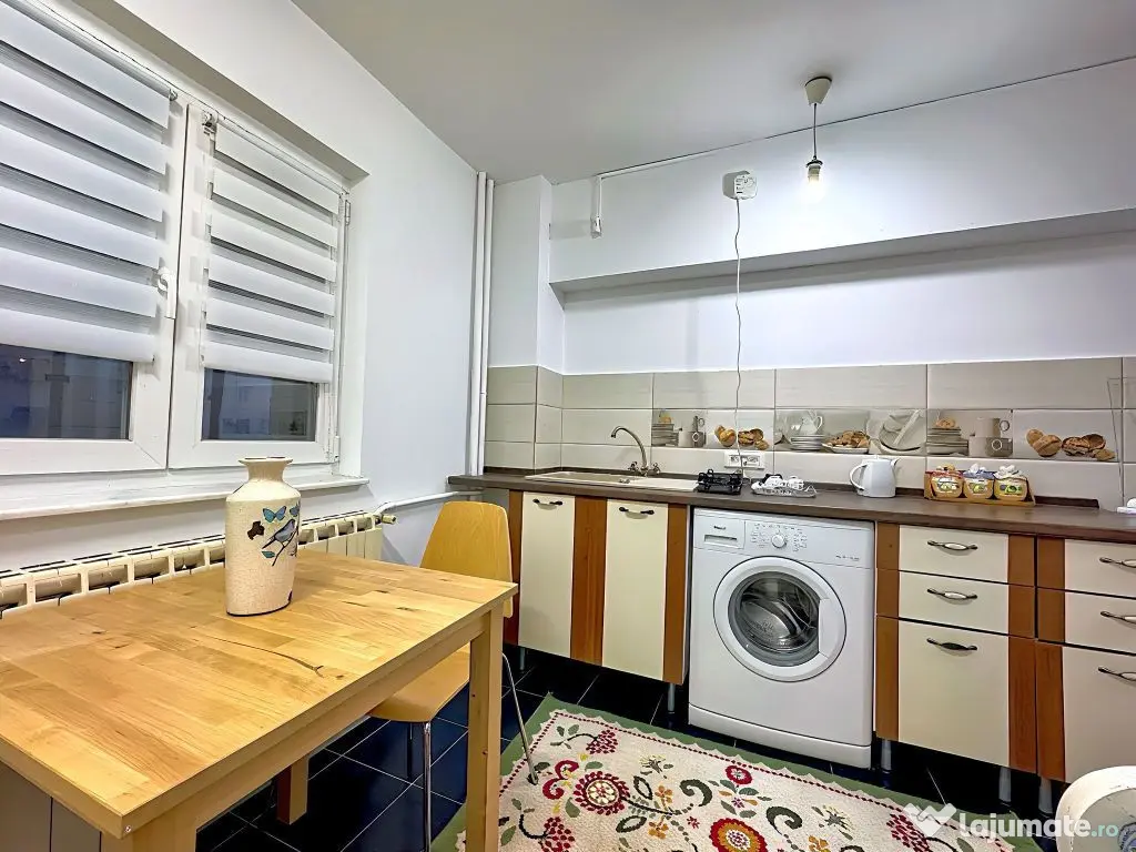 Sector 3 Calea Calarasilor Hyperion garsoniera Decomandat... 