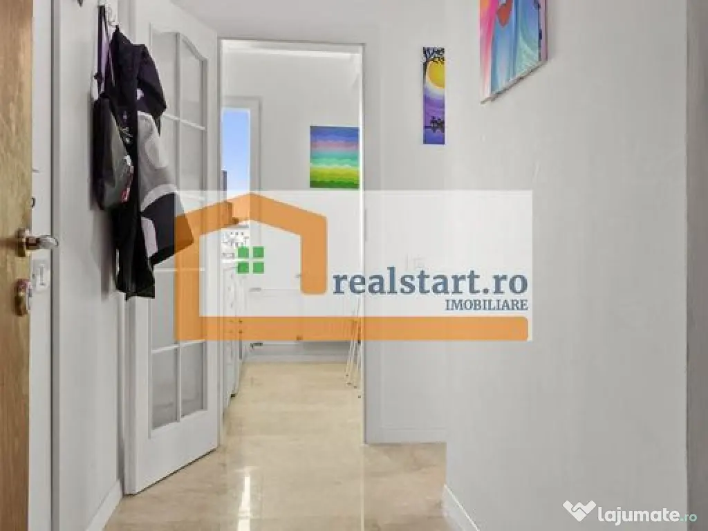 Pta Romana, Vedere spectaculoasa, Renovat total, inclusiv... 