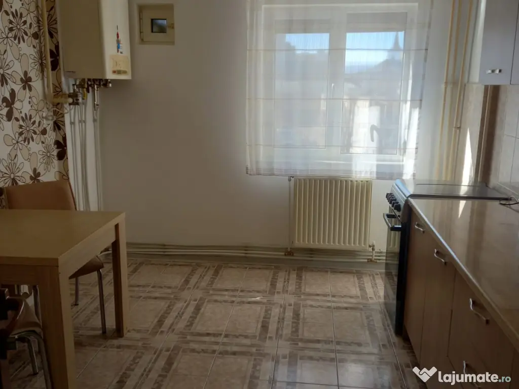 Inchiriere apartament 