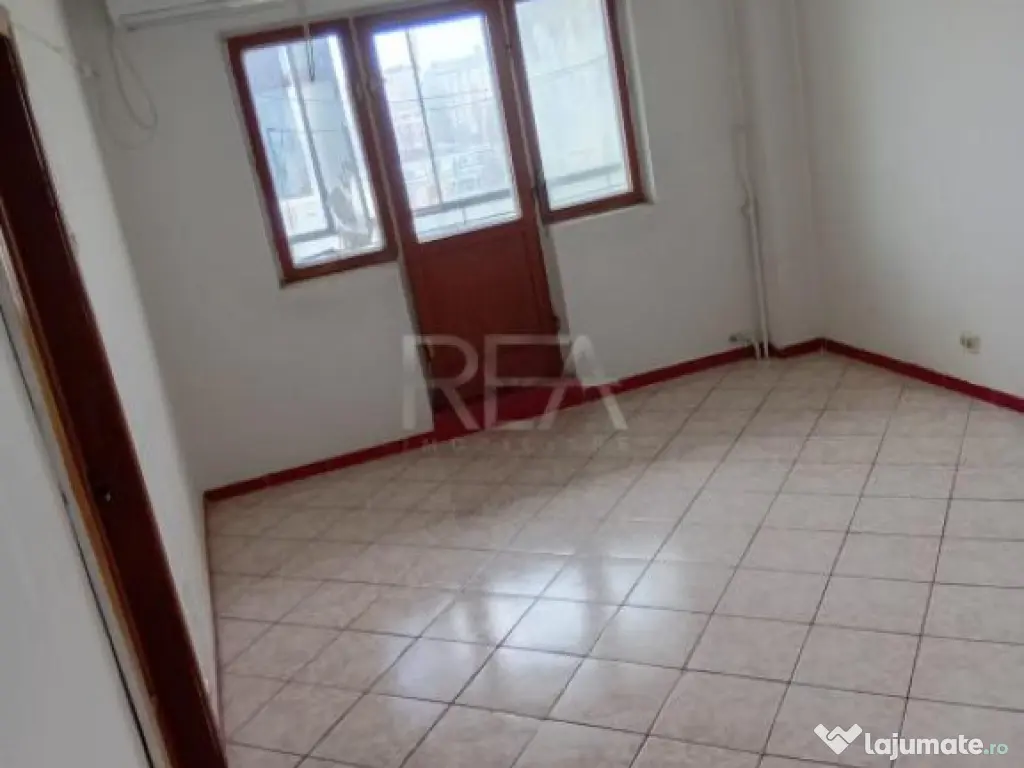 2 camere, 8/8, 56 mp, bloc 1984-Crangasi 