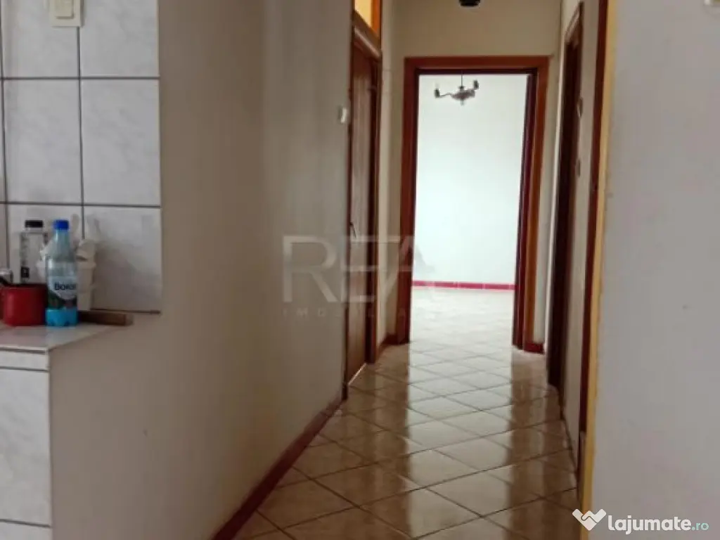 2 camere, 8/8, 56 mp, bloc 1984-Crangasi 