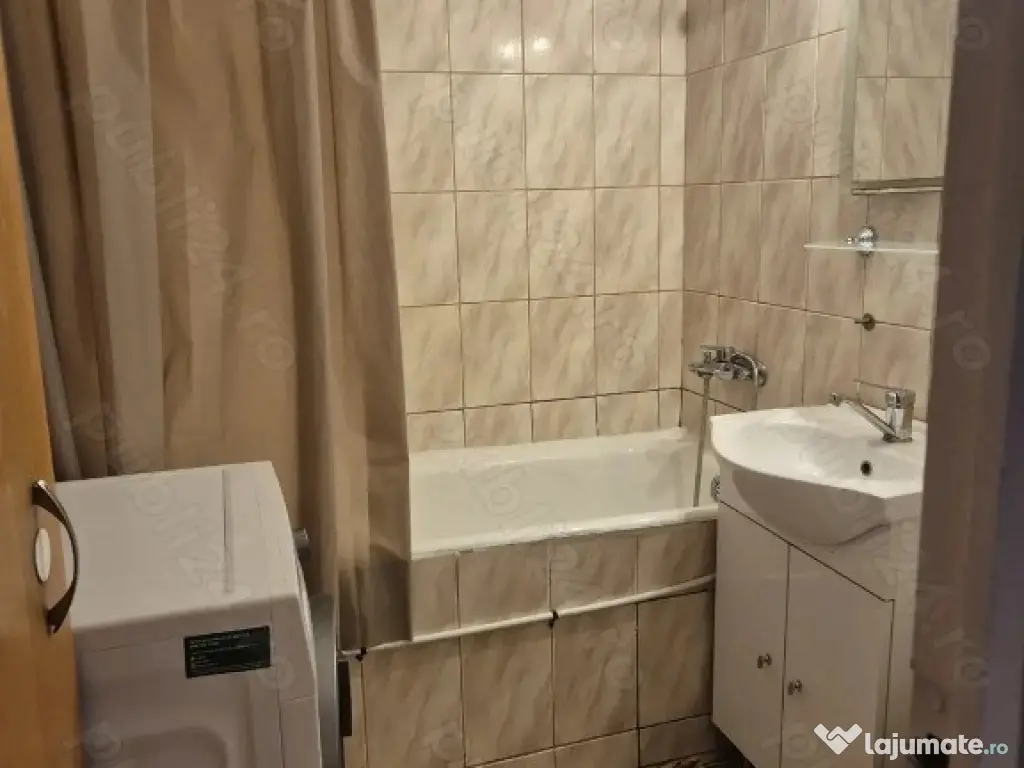 Calea mosilor pizza hut obor 