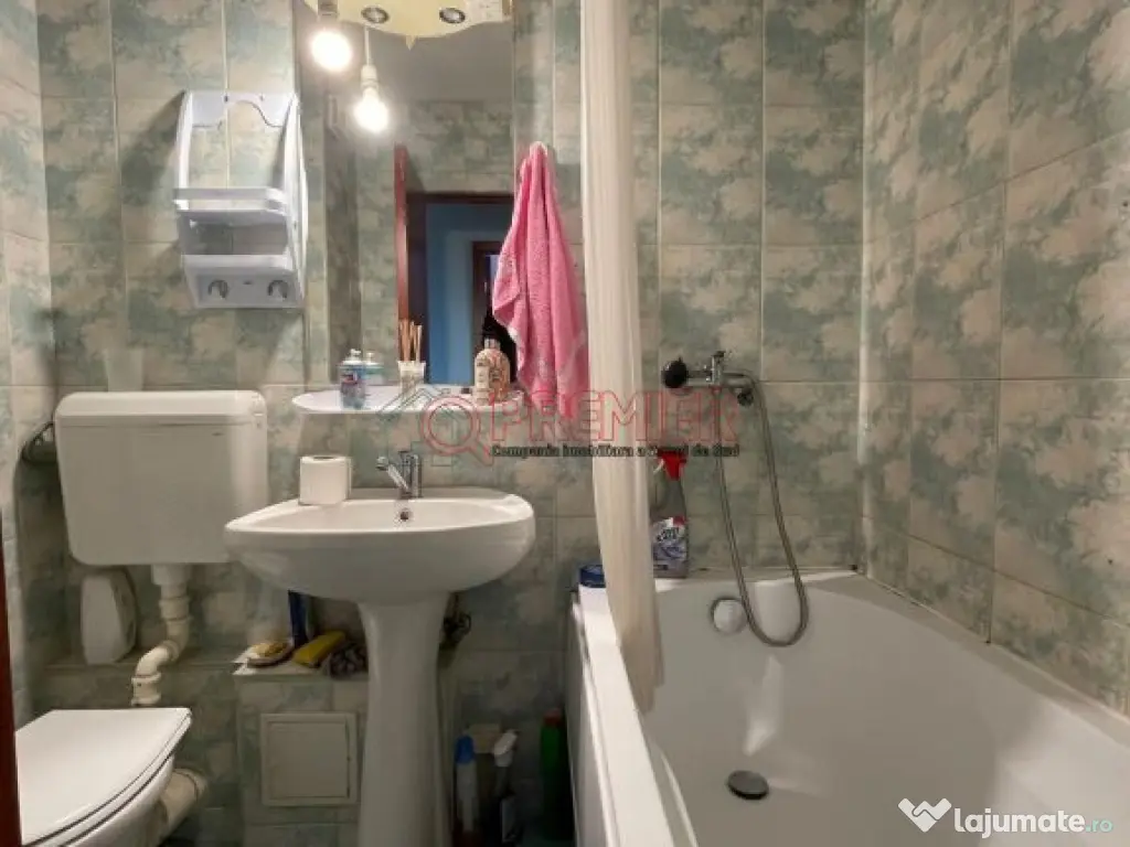 2 camere Metrou - Aparatorii Patriei - Strada Moldovita 