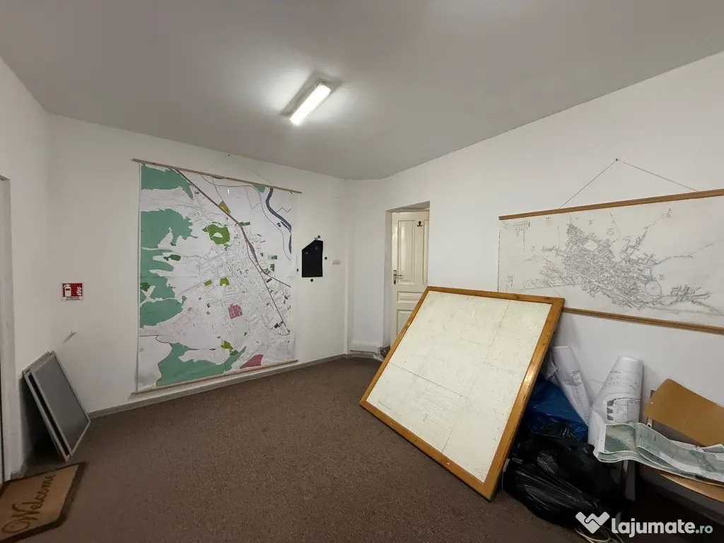 Spațiu birouri ultracentral + sală de conferințe 