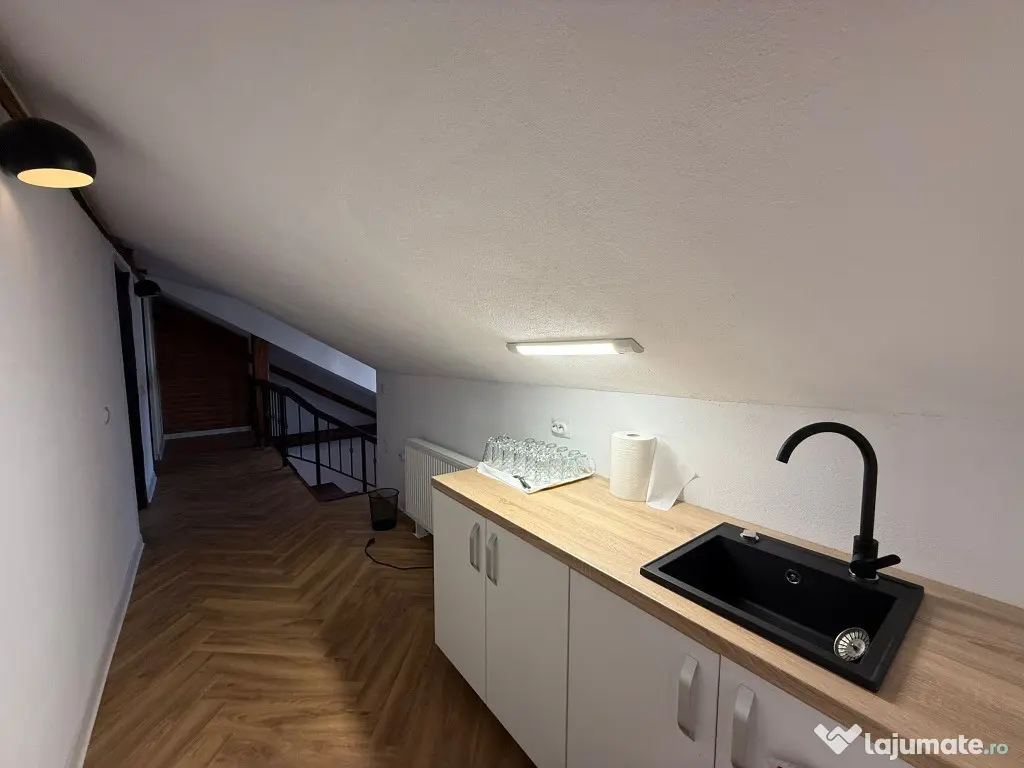 Spațiu birouri ultracentral + sală de conferințe 