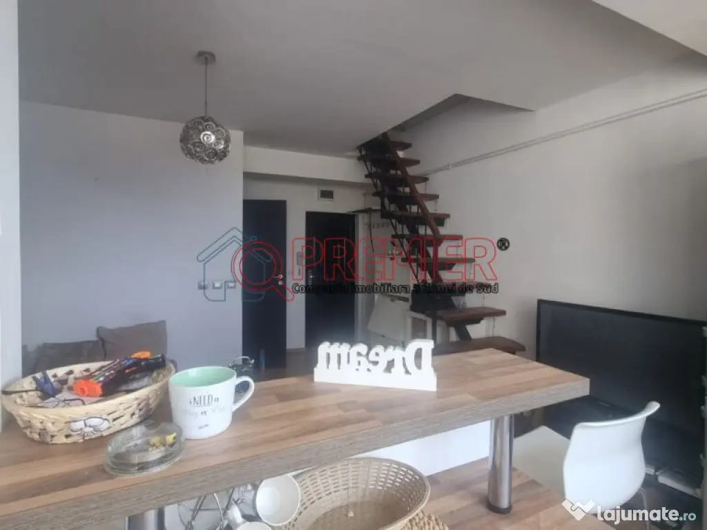 Strada Resita - apartament 2 camere + pod 