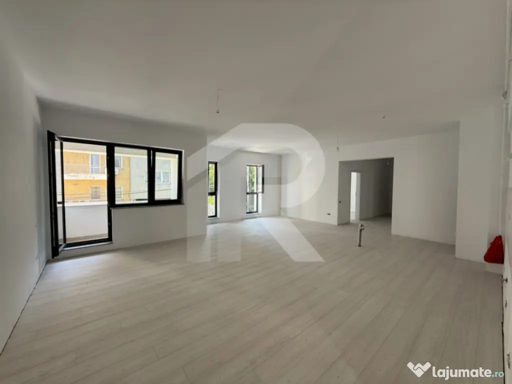 4 camere bloc nou, Zona Nerva Traian, Metrou Timpuri Noi 