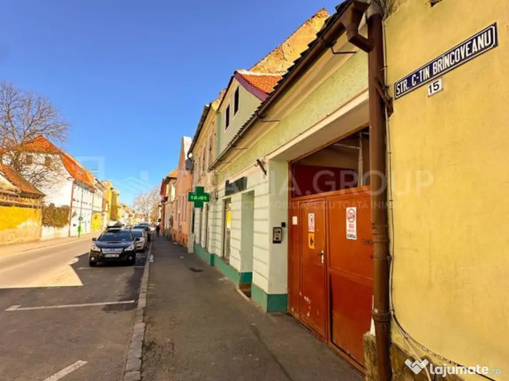 Studio de închiriat în Cartierul Șchei cu vedere spre ... 