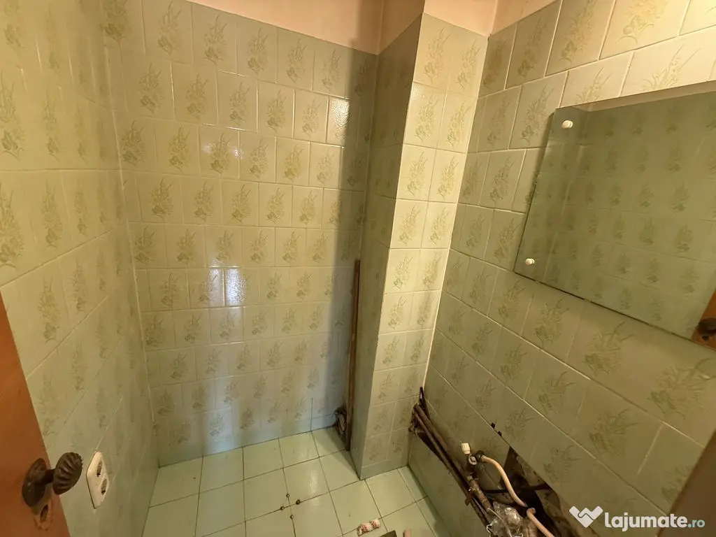 Apartament 3 camere zona Dacia 