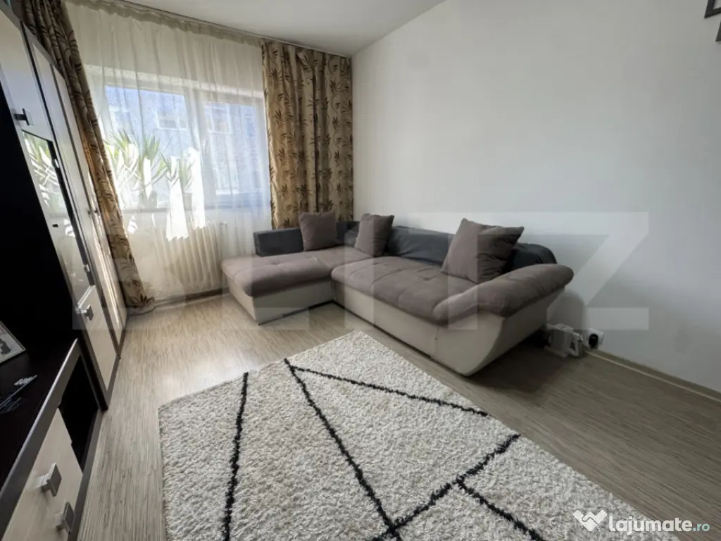 Apartament 2 camere decomandat, 46 mp, boxă, centrală, eta 