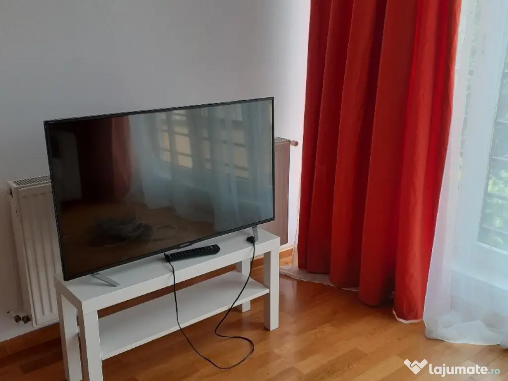 De inchiriat 2 camere Decebal/Alba Iulia 