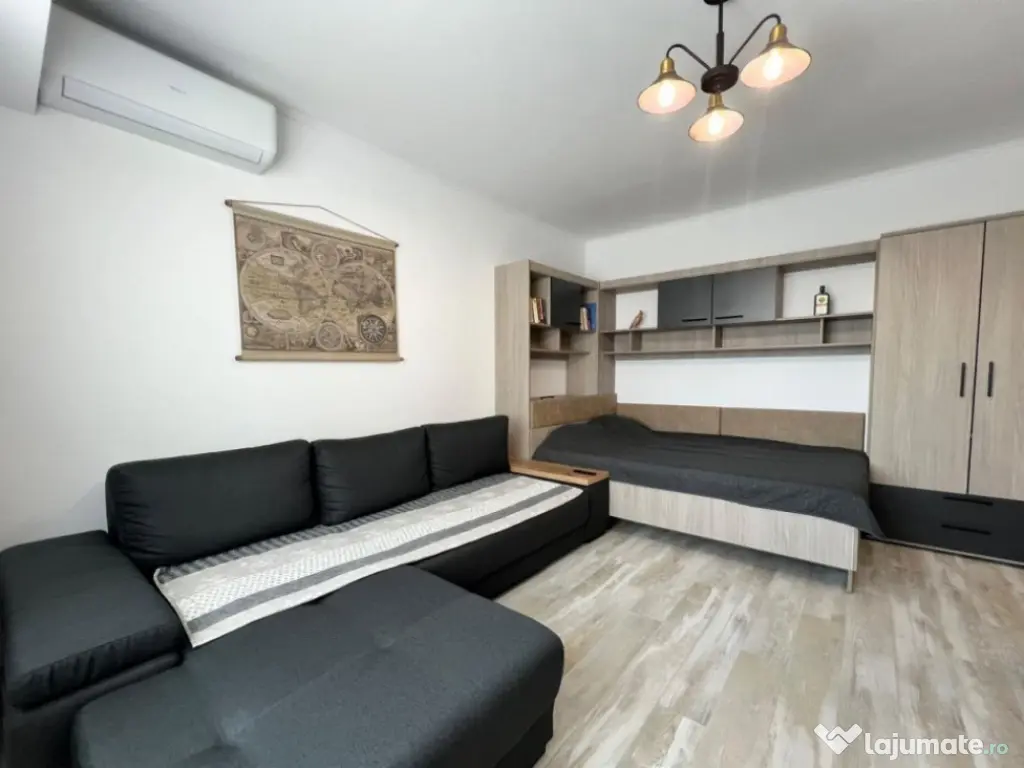 Garsoniera de inchiriat, in zona Casa de Cultura 