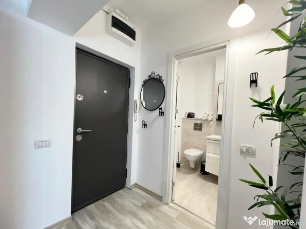 Garsoniera de inchiriat, in zona Casa de Cultura 