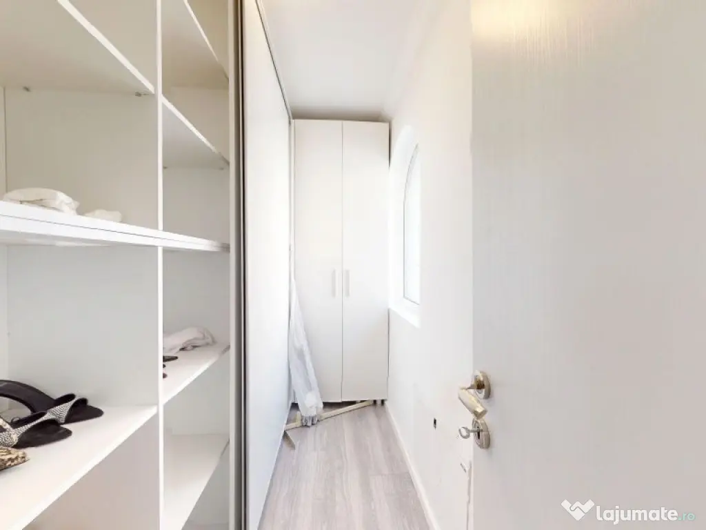 DOBROESTI - Ciresului | Vila tip Duplex - Curte + Parcari 