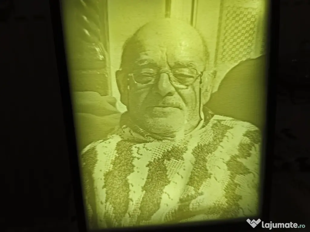 Tablou 3D personalizat din poza ta – cu lumină LED 