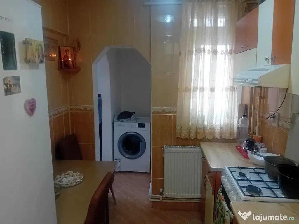 Apartament 2 Camere Darmanesti zona buna 42mp etaj 1 la cheie mobilat utilat centrala 